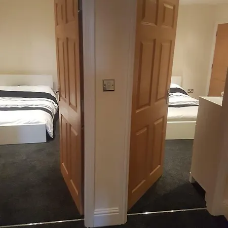 Marina Court